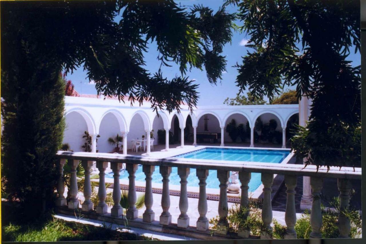 Villa Del Manzano Villanueva del Ariscal Bagian luar foto