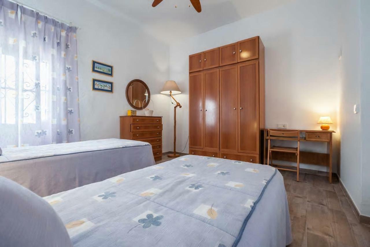 Villa Del Manzano Villanueva del Ariscal Bagian luar foto