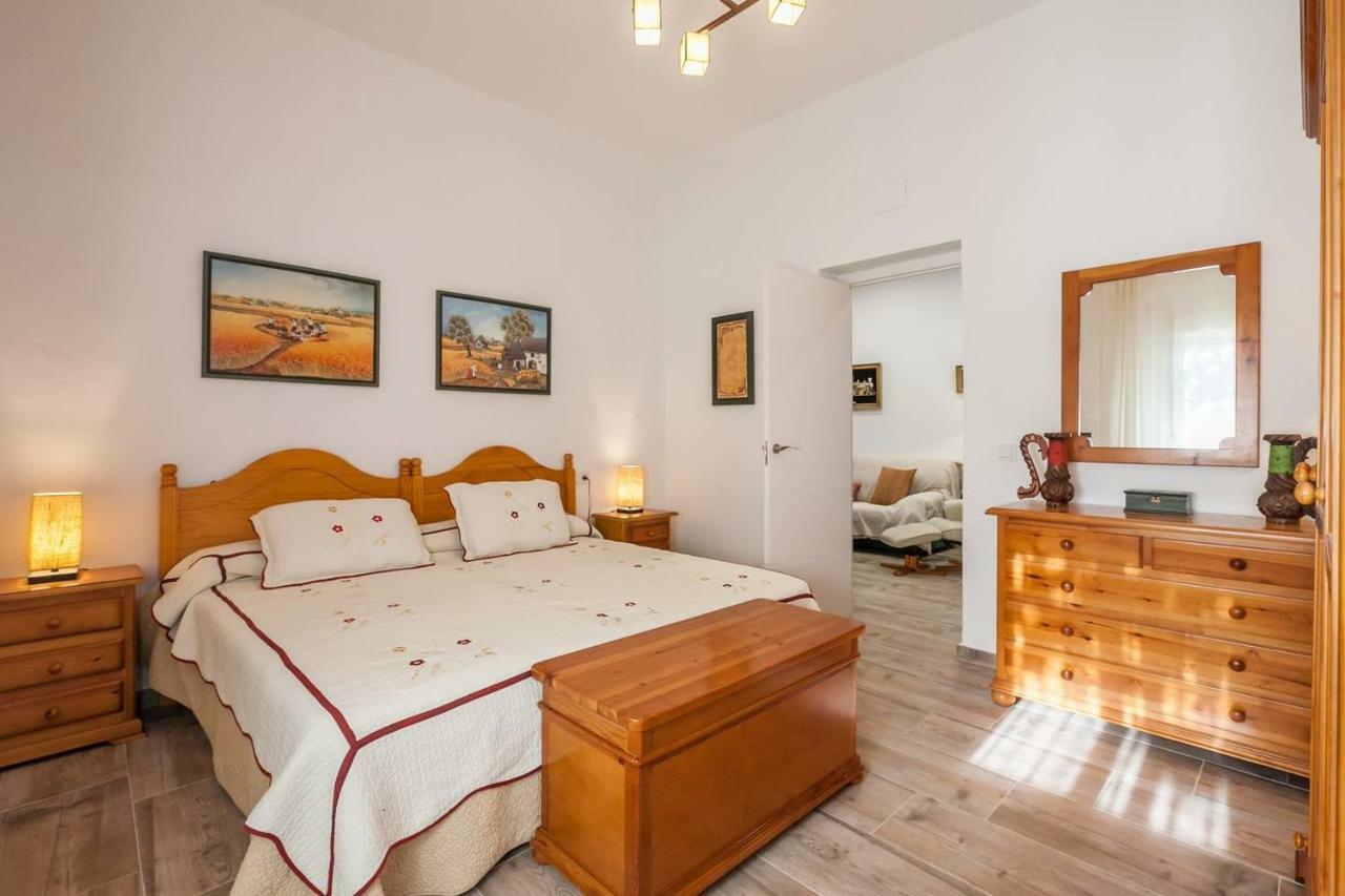 Villa Del Manzano Villanueva del Ariscal Bagian luar foto
