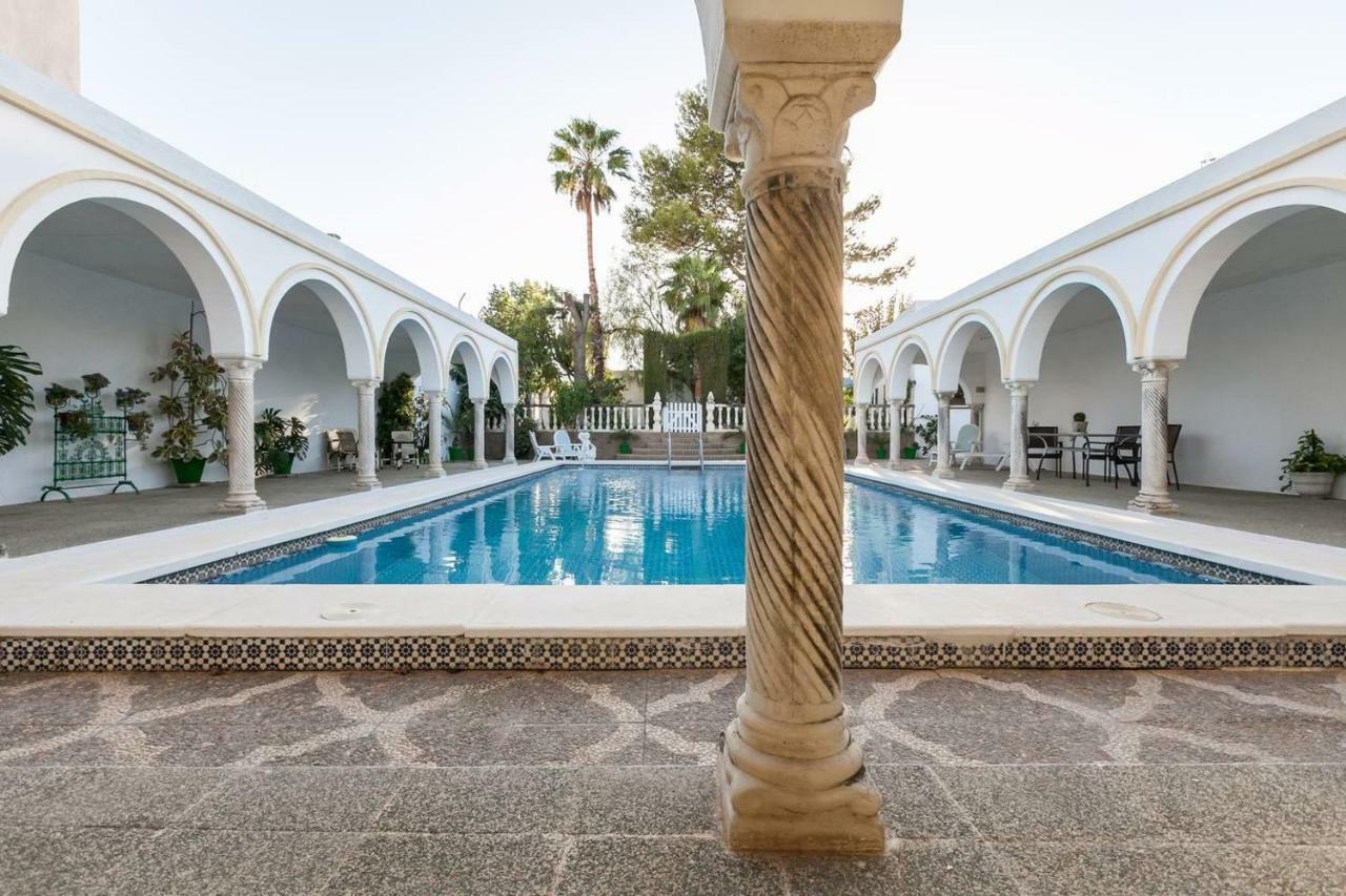 Villa Del Manzano Villanueva del Ariscal Bagian luar foto